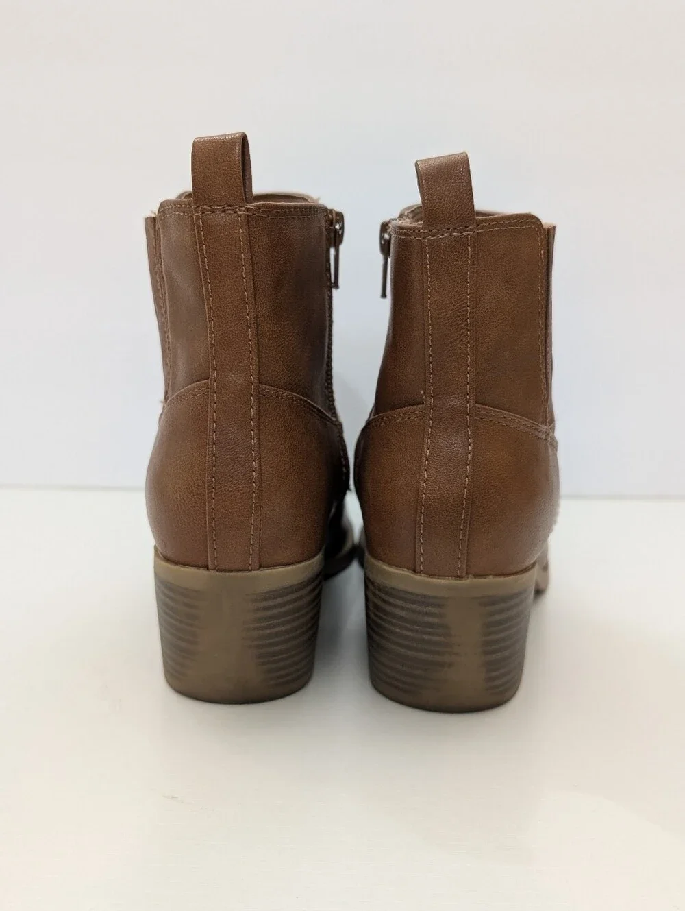 Old Navy Women Brown Faux Leather Western Ankle Boots Size 9 Booties Fall Casual